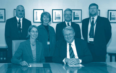 Deputy Australian Statistician Susan Linacre and Department of Immigration and Citizenship Secretary Andrew Metcalfe at ABS House, at the signing of a memorandum of understanding to establish the National Migrants Statistics Unit within the ABS